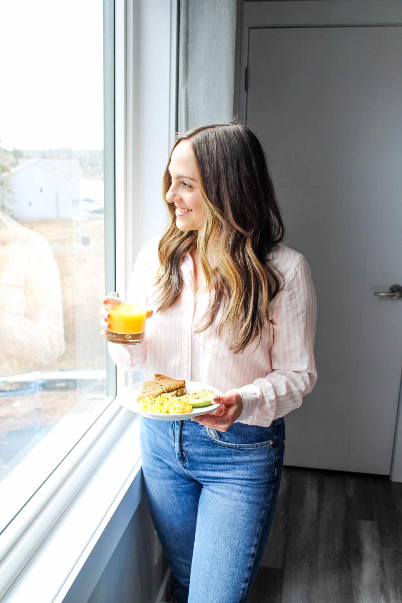 How to Build a Balanced Meal (Tips from a Dietitian) - Hannah Magee RD