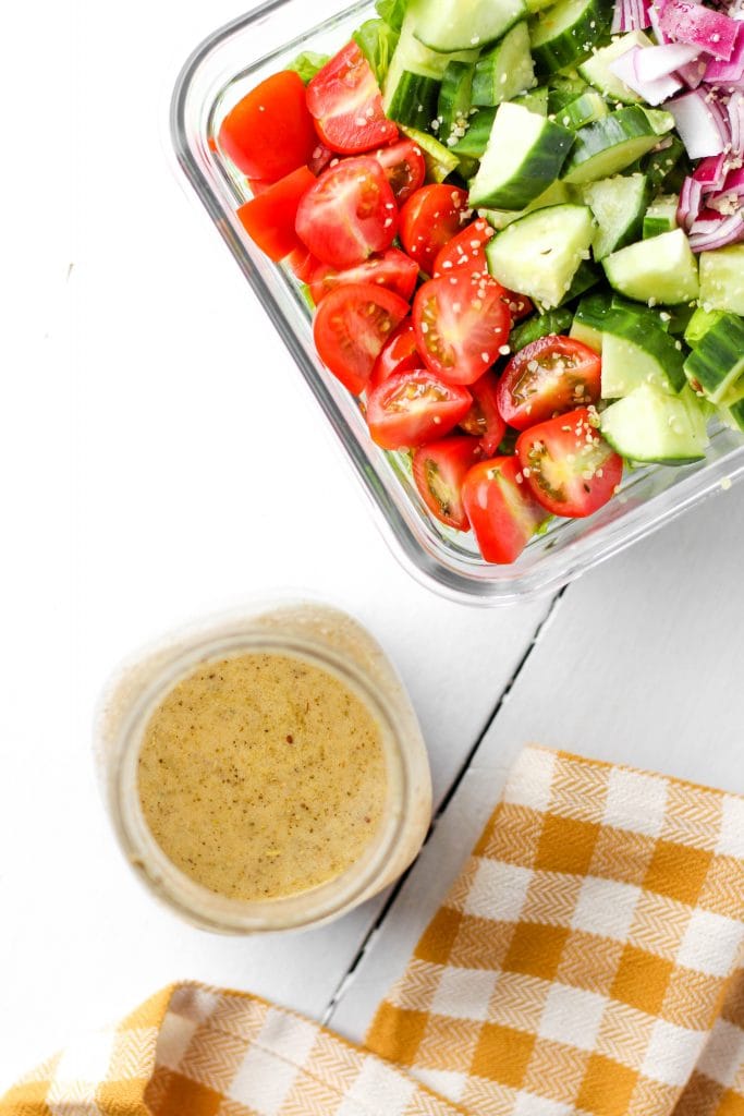 An easy and healthy Italian dressing recipe that tastes great on a variety of salad combinations! Make a batch at the start of the week for delicious salads all week long!